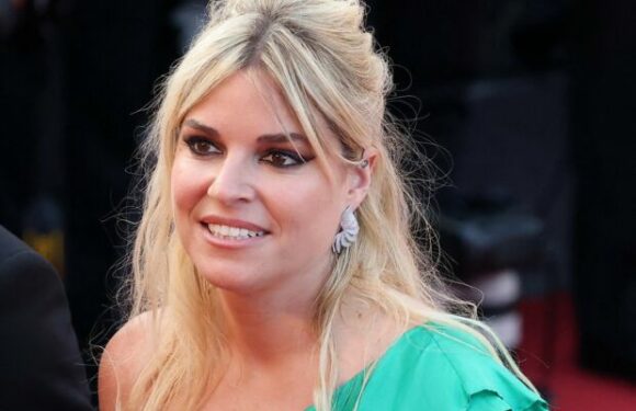 PHOTO – Sophie Tapie bientôt mariée, elle dévoile sa bague de fiançailles !